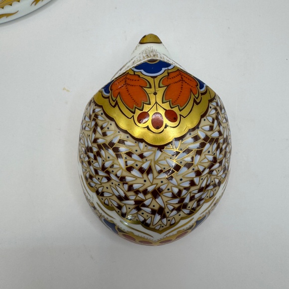 Royal Crown Derby Hawthorne Hedgehog fine bone china paperweight silver stopper - Picture 5 of 12